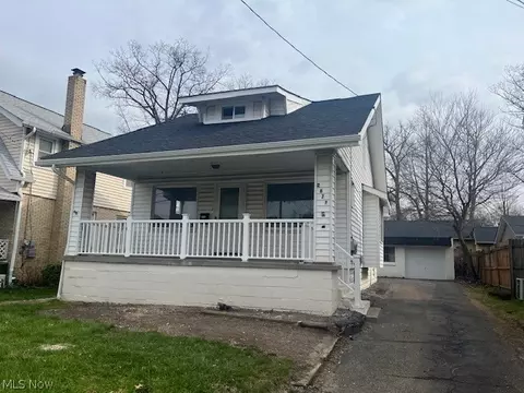 2877 Bailey Rd, Cuyahoga Falls, OH 44221