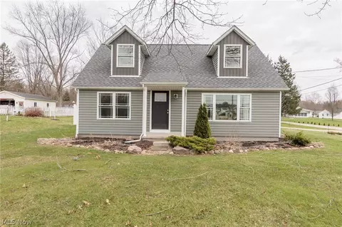 9985 Mount Eaton Rd, Wadsworth, OH 44281