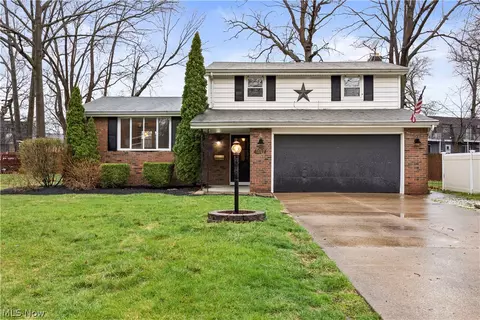 4004 Washington Ave, Lorain, OH 44052