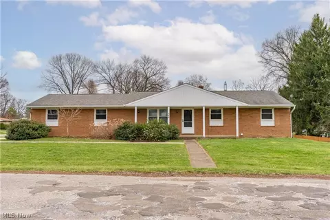 740 Marion Ave NW, Massillon, OH 44646