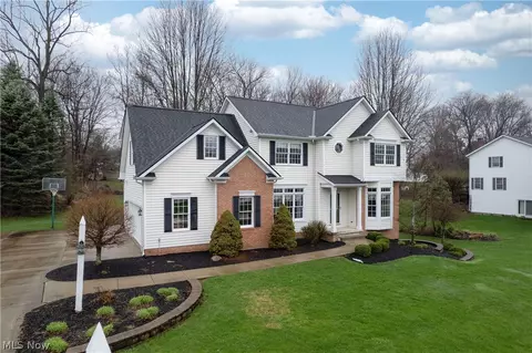 5690 Canyon View Dr, Painesville, OH 44077 photo 48