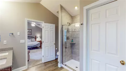 5690 Canyon View Dr, Painesville, OH 44077 photo 25