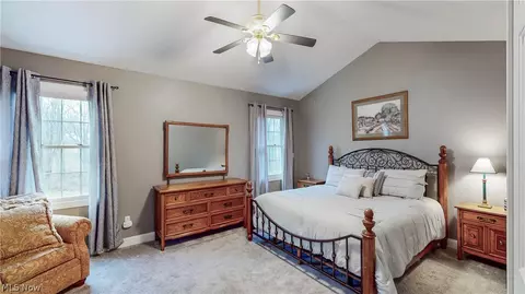 5690 Canyon View Dr, Painesville, OH 44077 photo 22