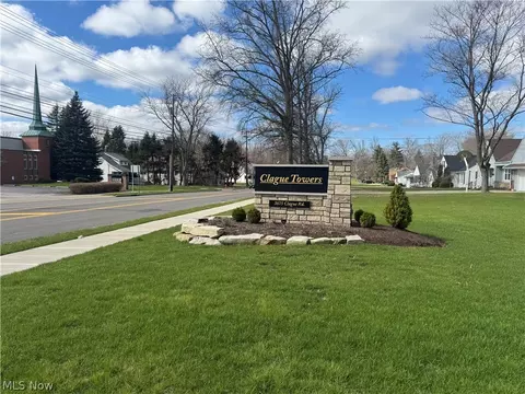 3675 Clague Rd #316, North Olmsted, OH 44070