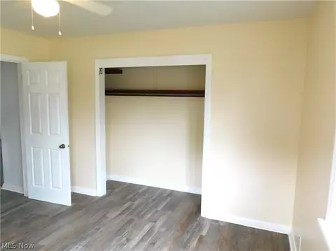 Bedroom - 1427 Union Ave, Ashtabula, OH 44004 photo 6 of 6