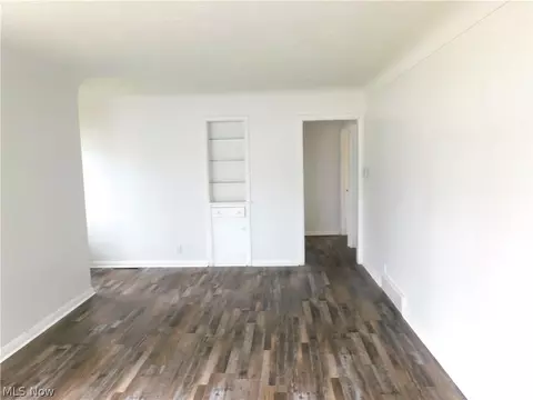 Living - 1427 Union Ave, Ashtabula, OH 44004 photo 1 of 2