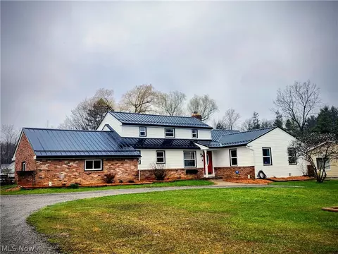 12676 Sperry Rd, Chesterland, OH 44026