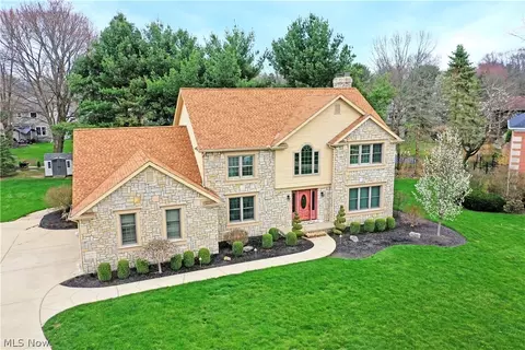 8965 S Street St SE, Warren, OH 44484