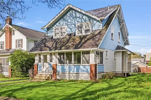 1616 Greenlawn Ave, Akron, OH 44301