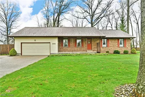 284 Wae Trl, Cortland, OH 44410