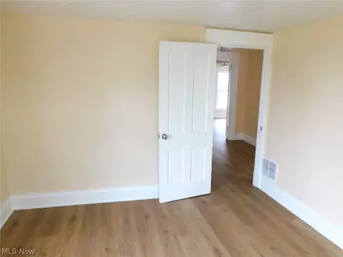 Bedroom - 276 Orange St, Conneaut, OH 44030 photo 6 of 6