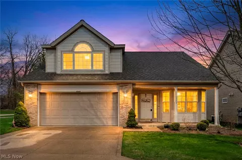 2640 Edgebrook Xing, Twinsburg, OH 44087