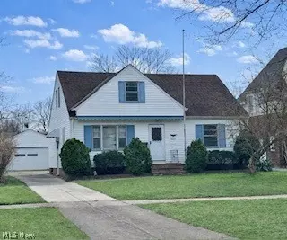 10801 Blossom Ave, Parma, OH 44130