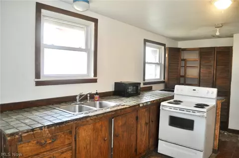 5872 Main St, Peninsula, OH 44264 photo 13