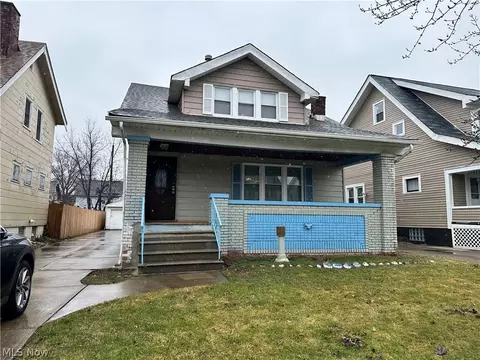 13307 Maplerow Ave, Garfield Heights, OH 44105