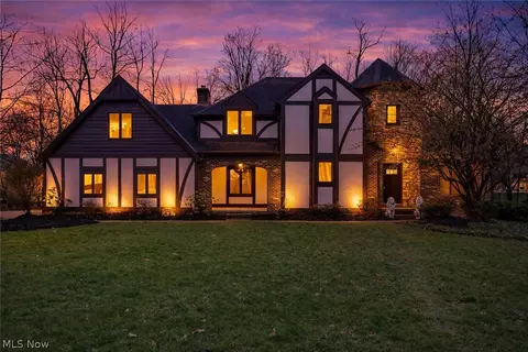 9466 Beryl St NW, Massillon, OH 44646