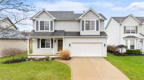 944 Chadwick Ln, Medina, OH 44256