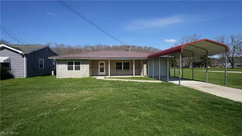 1016 Park Ave, New Matamoras, OH 45767