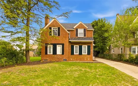 3153 Becket Rd, Cleveland, OH 44120