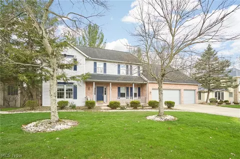 14742 King Arthurs Ct, North Royalton, OH 44133