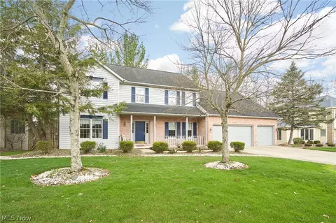 14742 King Arthurs Ct, North Royalton, OH 44133