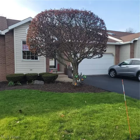 148 Woodland, Cortland, OH 44410