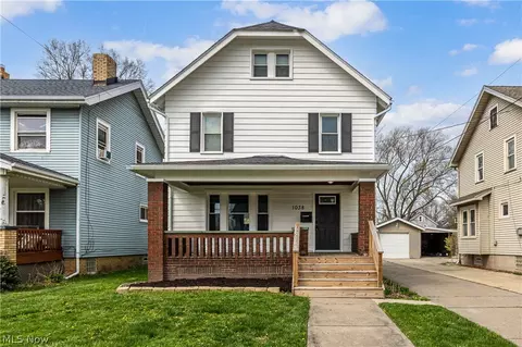 1038 W 11th St, Lorain, OH 44052