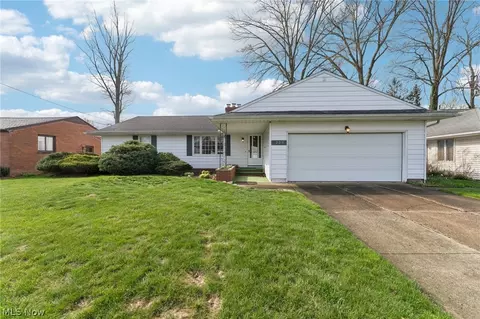 229 Vassar Ave, Elyria, OH 44035