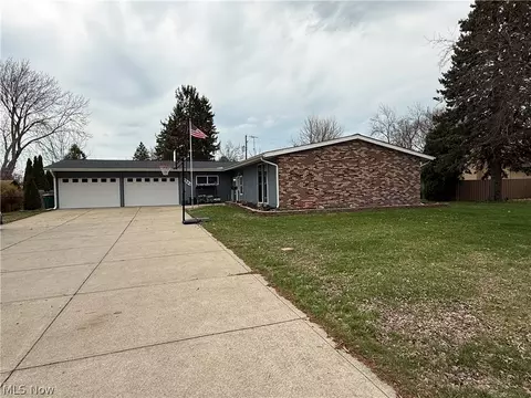 7145 Lakeshore Blvd, Mentor, OH 44060