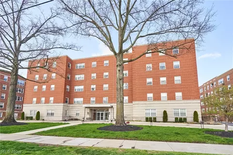 18975 Van Aken Blvd #411, Shaker Heights, OH 44122