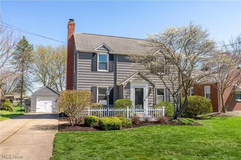 3210 Martindale Rd NE, Canton, OH 44714
