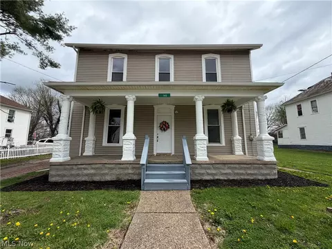 160 Brighton Blvd, Zanesville, OH 43701