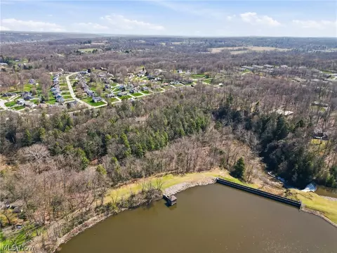 View/Area - 5700 Clingan Rd, Struthers, OH 44471 photo 2 of 4