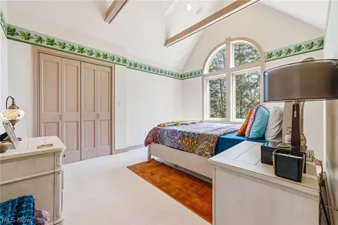 Bedroom - 5700 Clingan Rd, Struthers, OH 44471 photo 4 of 4