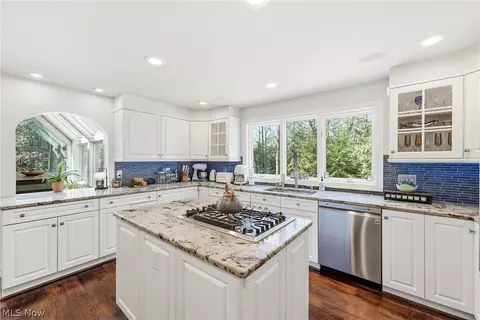 Kitchen - 5700 Clingan Rd, Struthers, OH 44471 photo 2 of 3