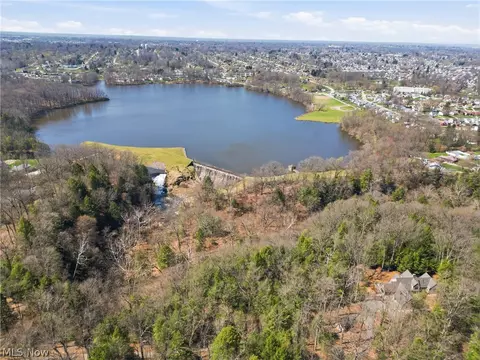 View/Area - 5700 Clingan Rd, Struthers, OH 44471 photo 1 of 4