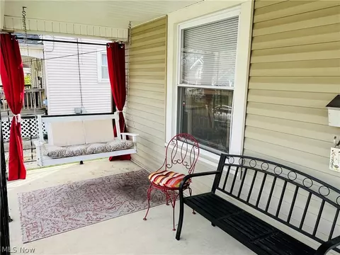 Exterior - 670 Thayer St, Akron, OH 44310 photo 2 of 8