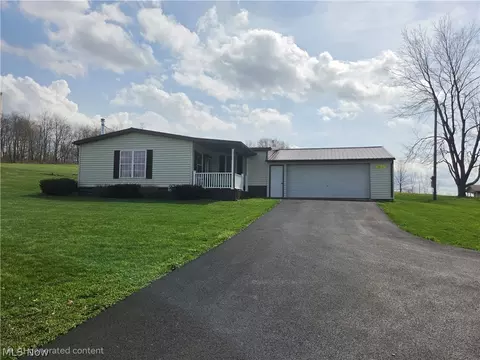 38147 Hunter Camp Rd, Lisbon, OH 44432