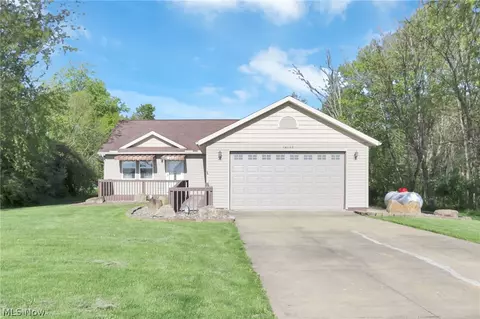 14953 King Rd, Howard, OH 43028