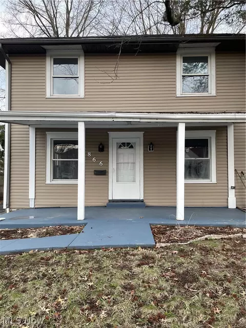 866 S Hawkins Ave, Akron, OH 44320