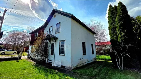 317 12 Fourth St, Marietta, OH 45750