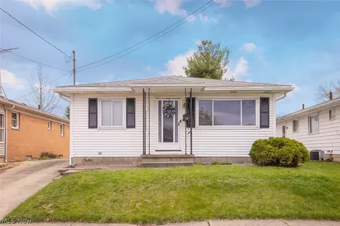 451 Fulmer Ave, Akron, OH 44312