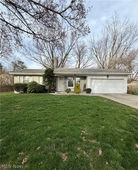 497 Southeast Ave, Tallmadge, OH 44278