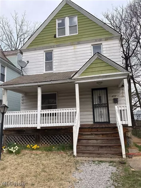 581 E 114th St, Cleveland, OH 44108