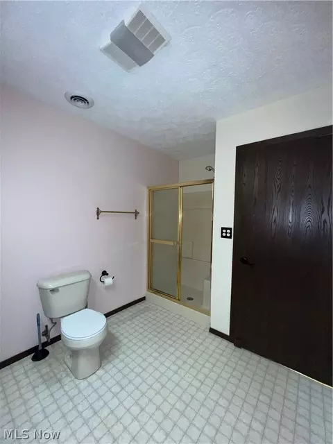 Bath - 6804 Dave Dr, Madison, OH 44057 photo 1 of 3