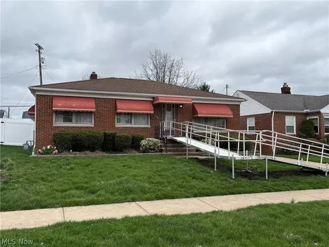 2436 Tuxedo Ave, Parma, OH 44134