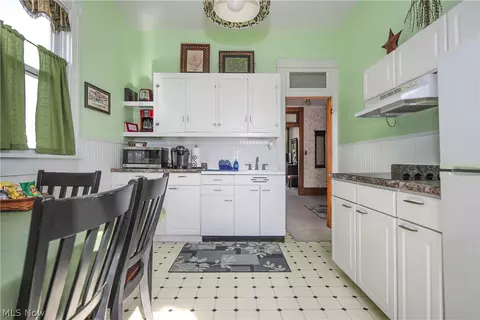 Kitchen - 501 E Main St, Barnesville, OH 43713 photo 2 of 3