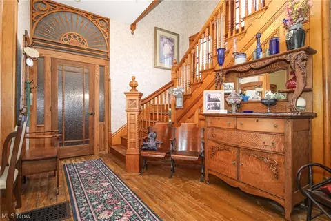 Entry Way - 501 E Main St, Barnesville, OH 43713 photo 1 of 6