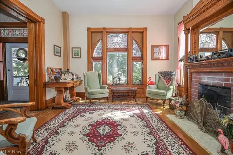 Living - 501 E Main St, Barnesville, OH 43713 photo 1 of 3