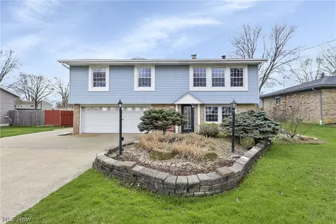 4164 Regal Ave, Brunswick, OH 44212